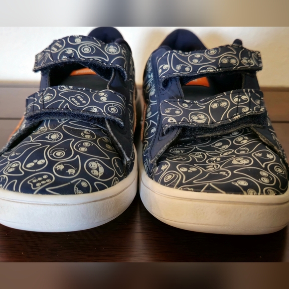 Puma Kids Velcro Sneakers size 3 C - Picture 9 of 11